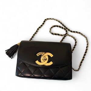 Quilted crossbody body bag